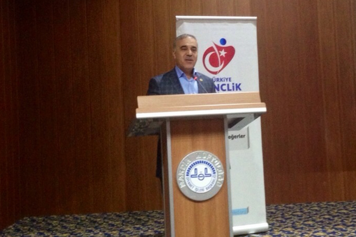 Akdağ: “Boynu bükük eserler, hamdolsun tek tek onarıldı” Akdağ: “Boynu bükük eserler, hamdolsun tek tek onarıldı”